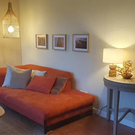 Nyaraló Les Syrphes