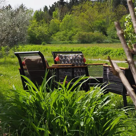 Nyaraló Les Syrphes La Brillanne
