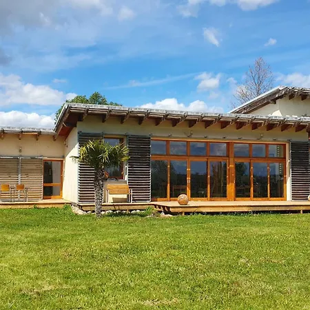 Les Syrphes Holiday home